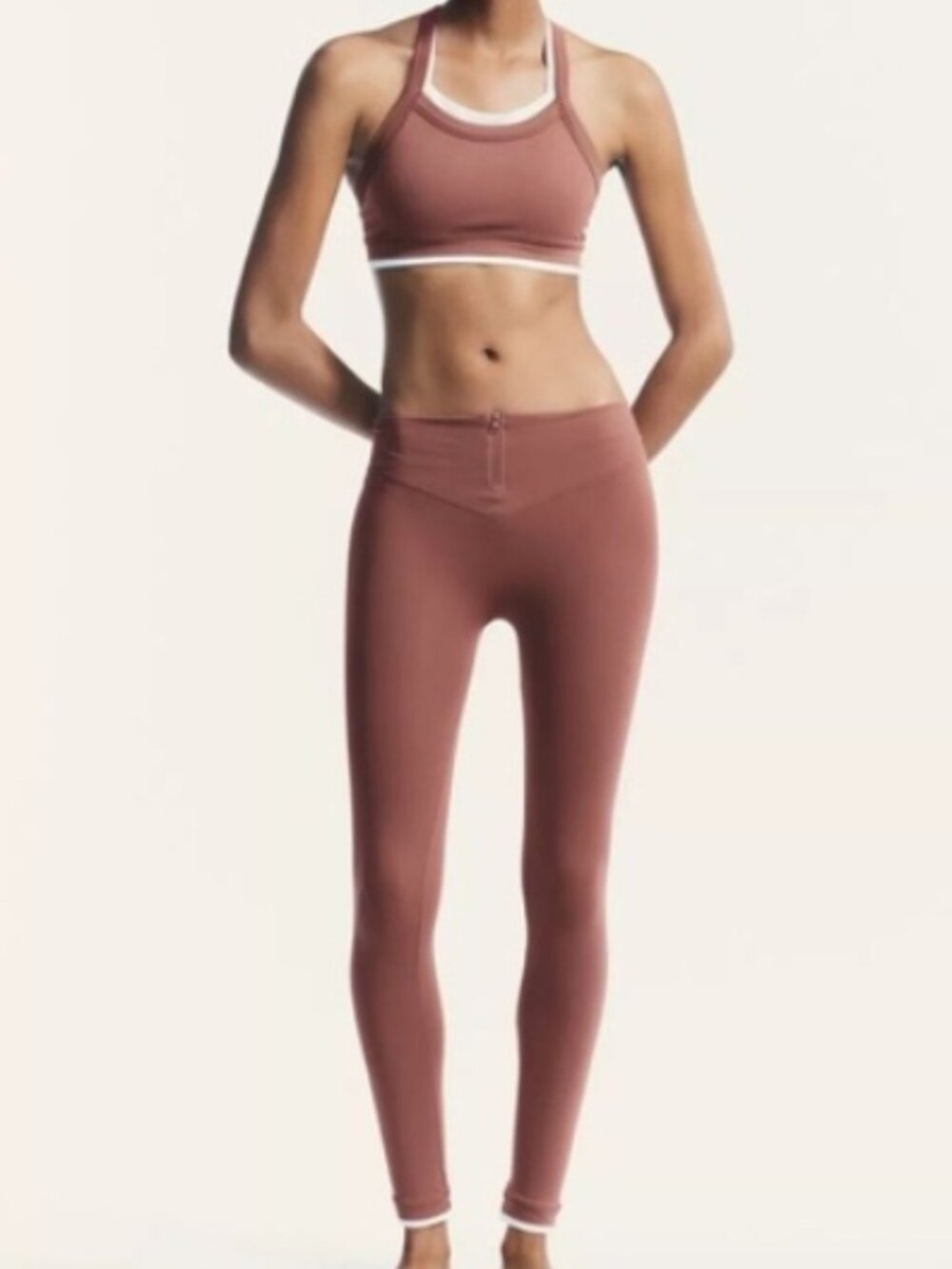 NWT ZARA SEAMLESS ZIPPERED LEGGINGS & DOUBLE EFFECT SPORTS TOP XS-S SET